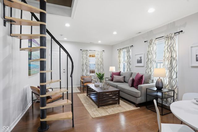 2038 E 12th Street, Indianapolis, IN 46201