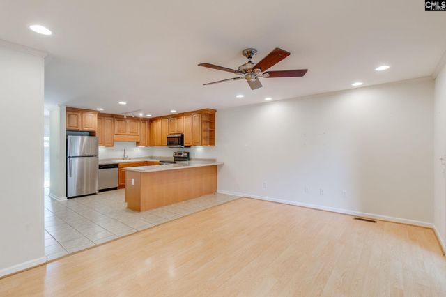 301 Harbor Heights Drive 17D, Lexington, SC 29072