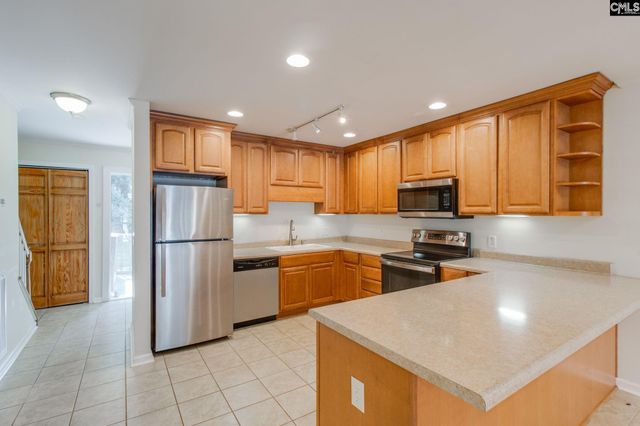 301 Harbor Heights Drive 17D, Lexington, SC 29072