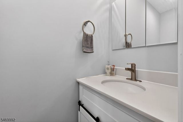 111 Balch Ave, Piscataway Twp., NJ 08854