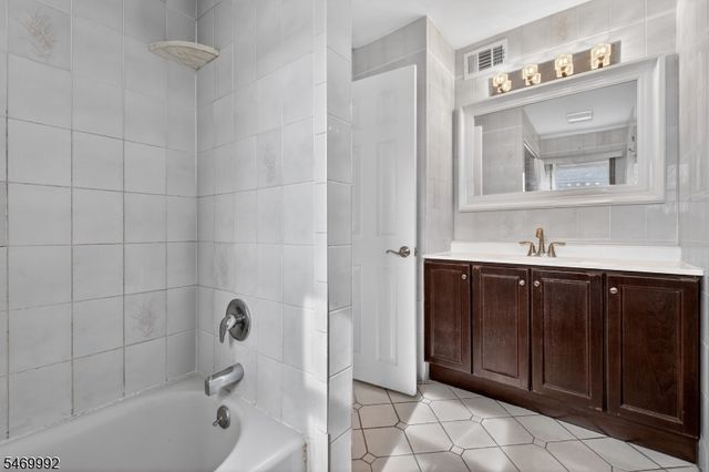 111 Balch Ave, Piscataway Twp., NJ 08854