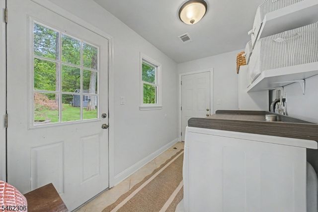 6 Peppermill Ct, Randolph Twp., NJ 07869