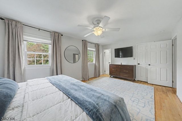 6 Peppermill Ct, Randolph Twp., NJ 07869