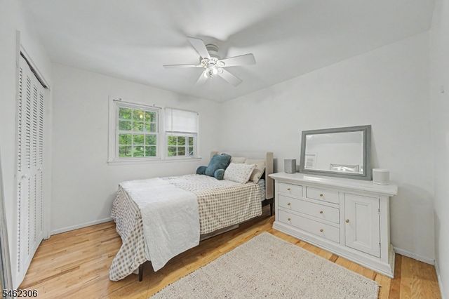 6 Peppermill Ct, Randolph Twp., NJ 07869