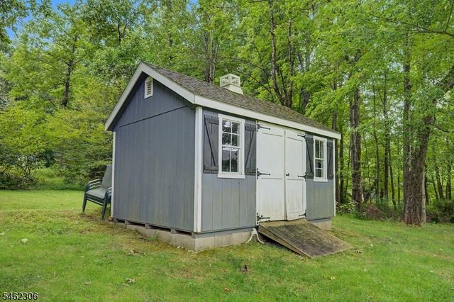 6 Peppermill Ct, Randolph Twp., NJ 07869