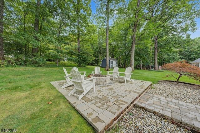 6 Peppermill Ct, Randolph Twp., NJ 07869