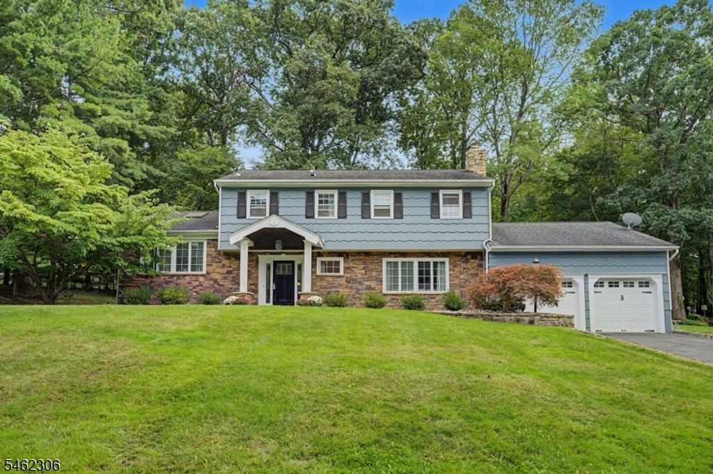 6 Peppermill Ct, Randolph Twp., NJ 07869