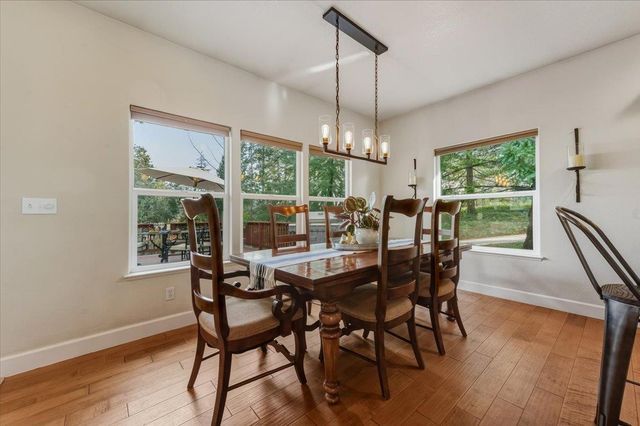 16041 John Way, Grass Valley, CA 95949