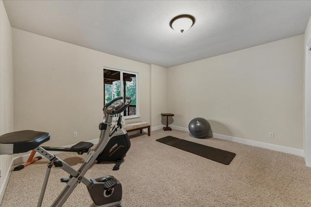 16041 John Way, Grass Valley, CA 95949