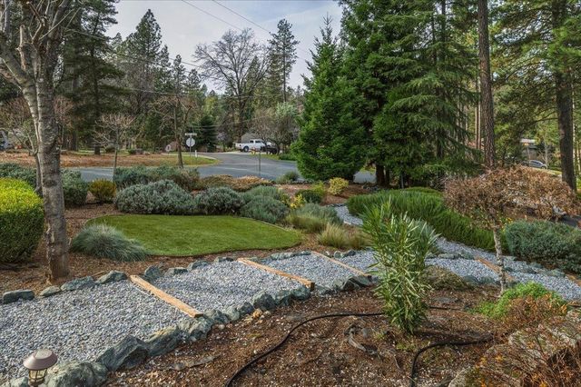 16041 John Way, Grass Valley, CA 95949