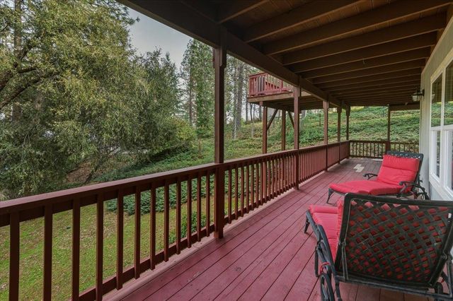 16041 John Way, Grass Valley, CA 95949