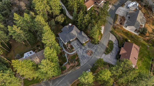 16041 John Way, Grass Valley, CA 95949