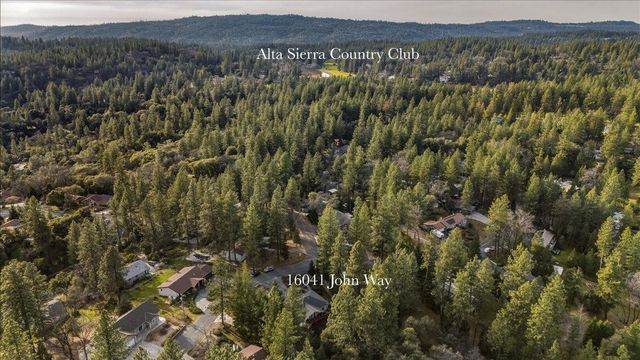 16041 John Way, Grass Valley, CA 95949