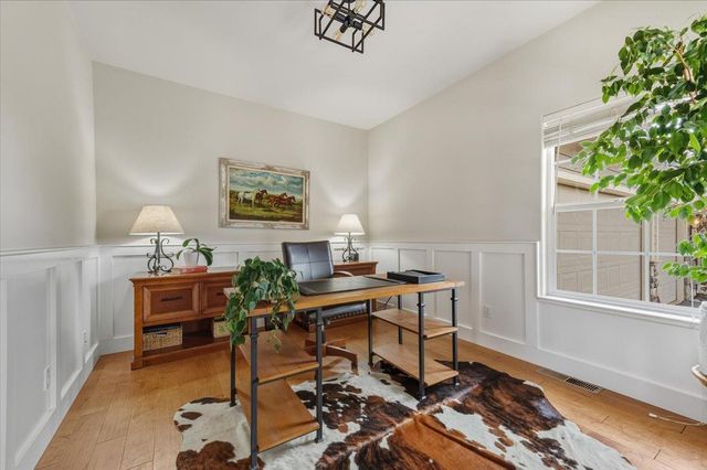 16041 John Way, Grass Valley, CA 95949