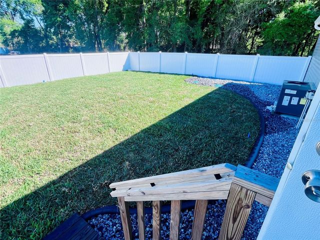 27020 BLOOMFIELD AVE, Yalaha, FL 34797