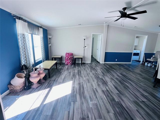 27020 BLOOMFIELD AVE, Yalaha, FL 34797