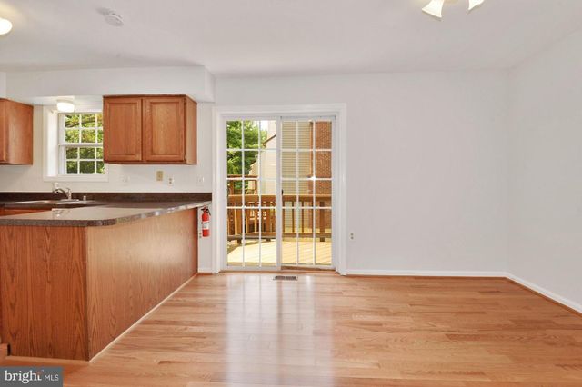 11951 SENTINEL POINT CT, Reston, VA 20191