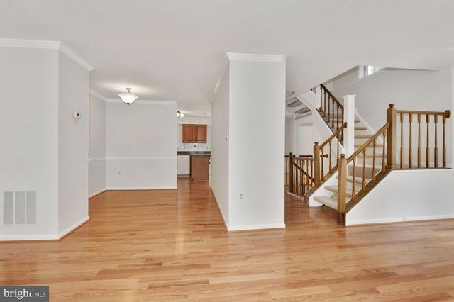 11951 SENTINEL POINT CT, Reston, VA 20191