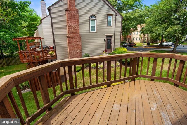 11951 SENTINEL POINT CT, Reston, VA 20191