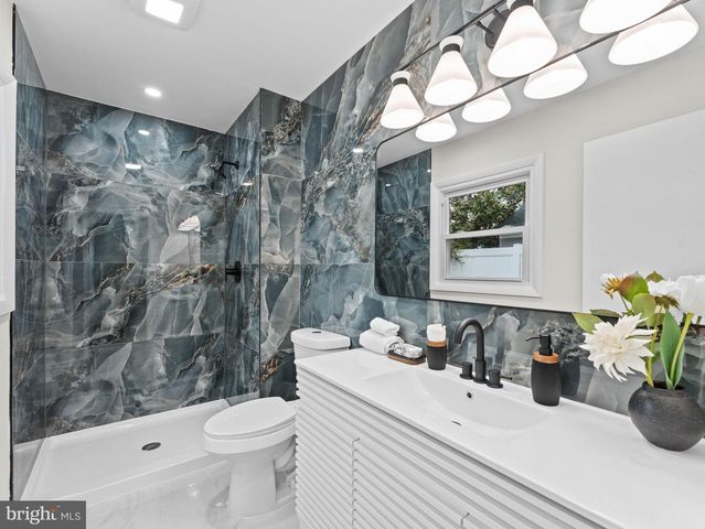 50 TWEEDSTONE LN, Willingboro, NJ 08046