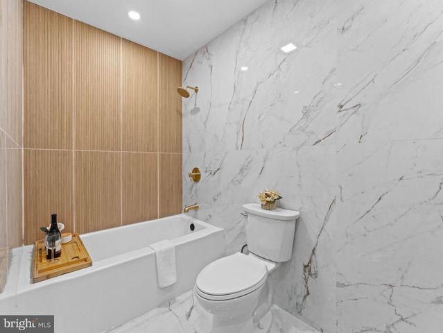 50 TWEEDSTONE LN, Willingboro, NJ 08046