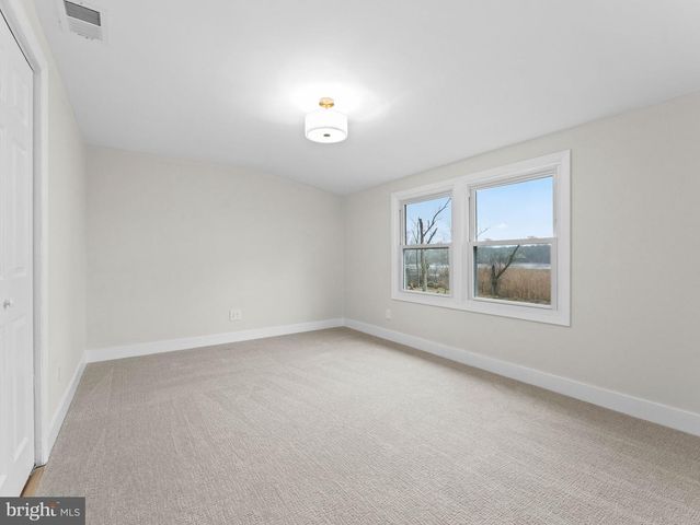 50 TWEEDSTONE LN, Willingboro, NJ 08046