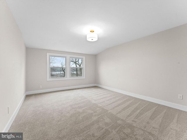 50 TWEEDSTONE LN, Willingboro, NJ 08046