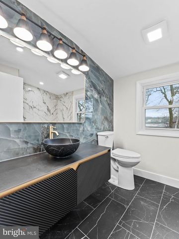 50 TWEEDSTONE LN, Willingboro, NJ 08046