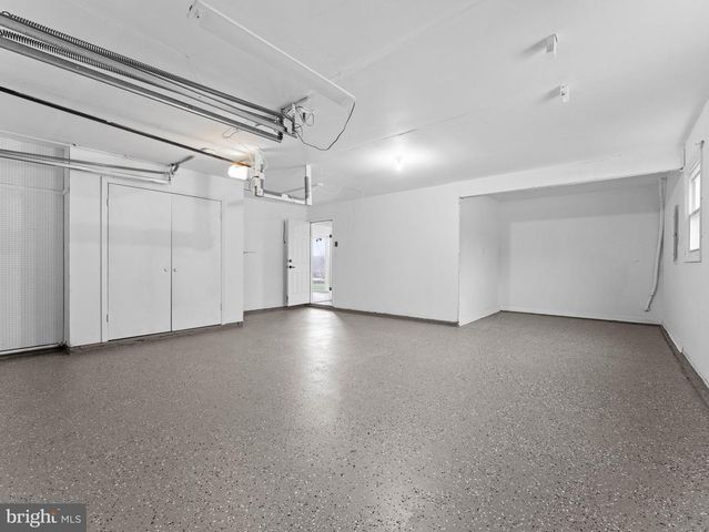 50 TWEEDSTONE LN, Willingboro, NJ 08046