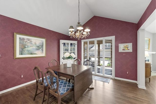 14270 W 151st Terrace 302, Olathe, KS 66062