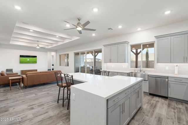 20962 E STARFLOWER Drive, Queen Creek, AZ 85142