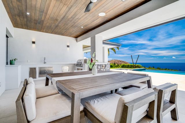 16 Kumu Niu Pl Unit B, Lahaina, HI 96761