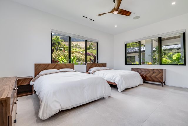 16 Kumu Niu Pl Unit B, Lahaina, HI 96761