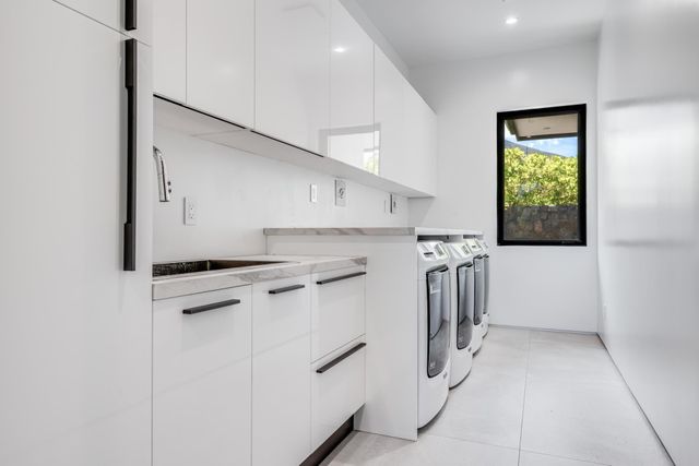 16 Kumu Niu Pl Unit B, Lahaina, HI 96761