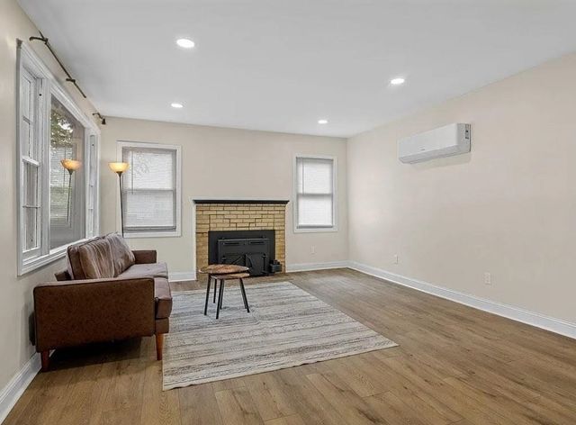 203 Wilson St, Union, SC 29379