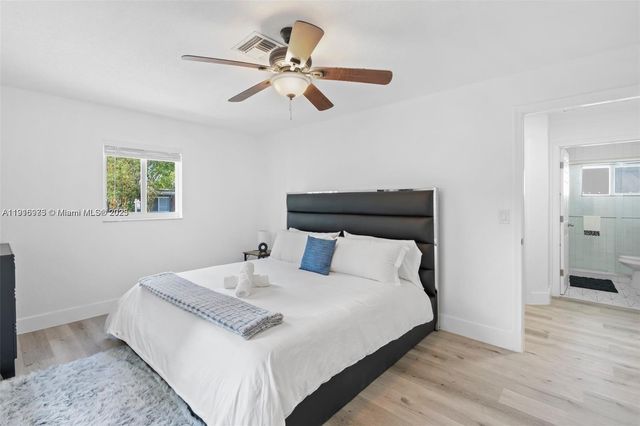 1408 NE 24th St, Wilton Manors, FL 33305