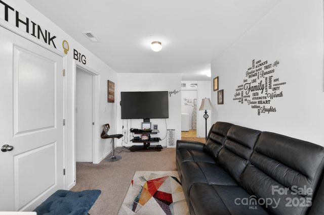 608 Nannyberry Lane, Concord, NC 28025