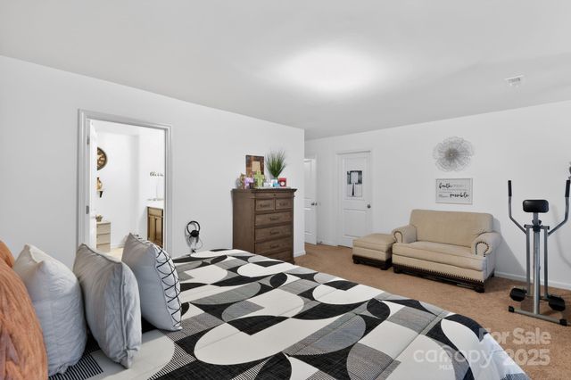 608 Nannyberry Lane, Concord, NC 28025