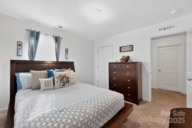 608 Nannyberry Lane, Concord, NC 28025