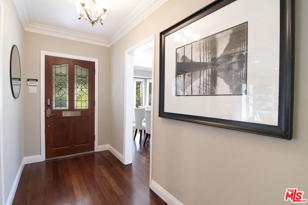 1626 S Canfield Avenue, Los Angeles, CA 90035 — photo 2