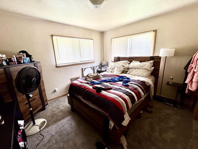 7328 W Honey Creek DRIVE, Milwaukee, WI 53219