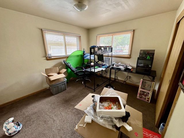7328 W Honey Creek DRIVE, Milwaukee, WI 53219
