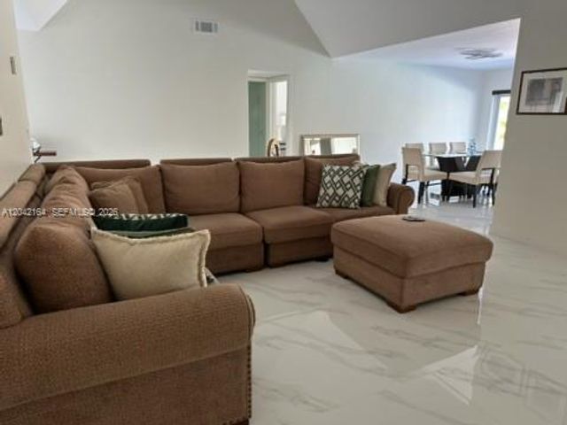 13461 SW 98th Place 13461, Miami, FL 33176