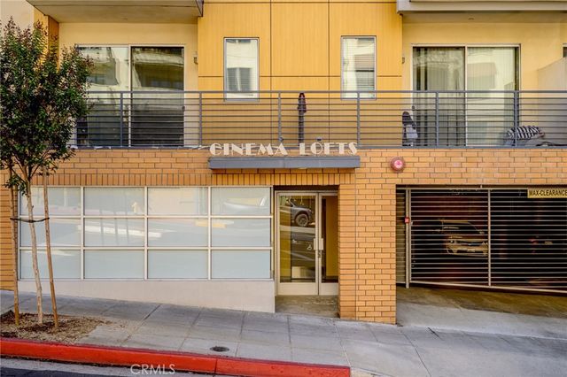 217 S Marengo 304, Pasadena, CA 91101