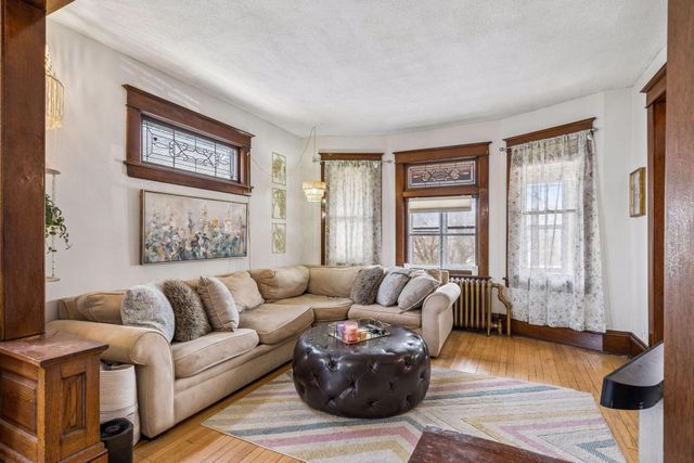 1307 Seminary Avenue, Saint Paul, MN 55104