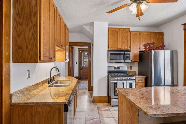 1307 Seminary Avenue, Saint Paul, MN 55104