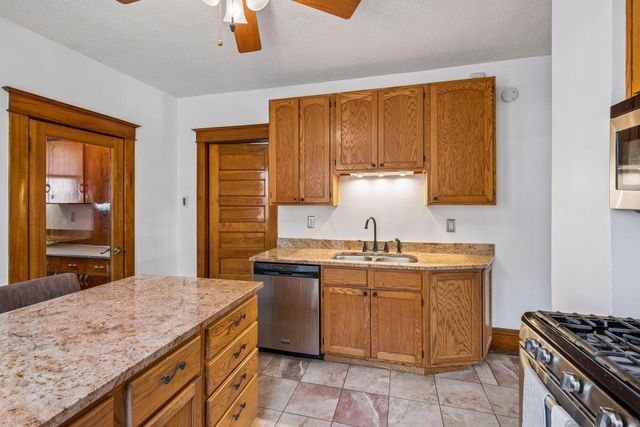 1307 Seminary Avenue, Saint Paul, MN 55104