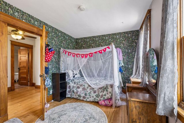 1307 Seminary Avenue, Saint Paul, MN 55104