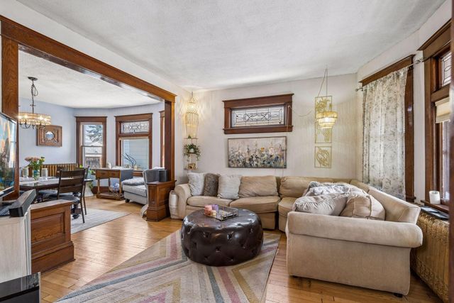 1307 Seminary Avenue, Saint Paul, MN 55104