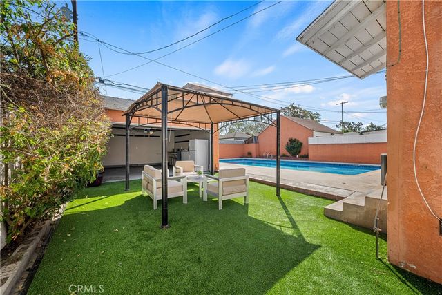 6032 Oliva, Lakewood, CA 90712